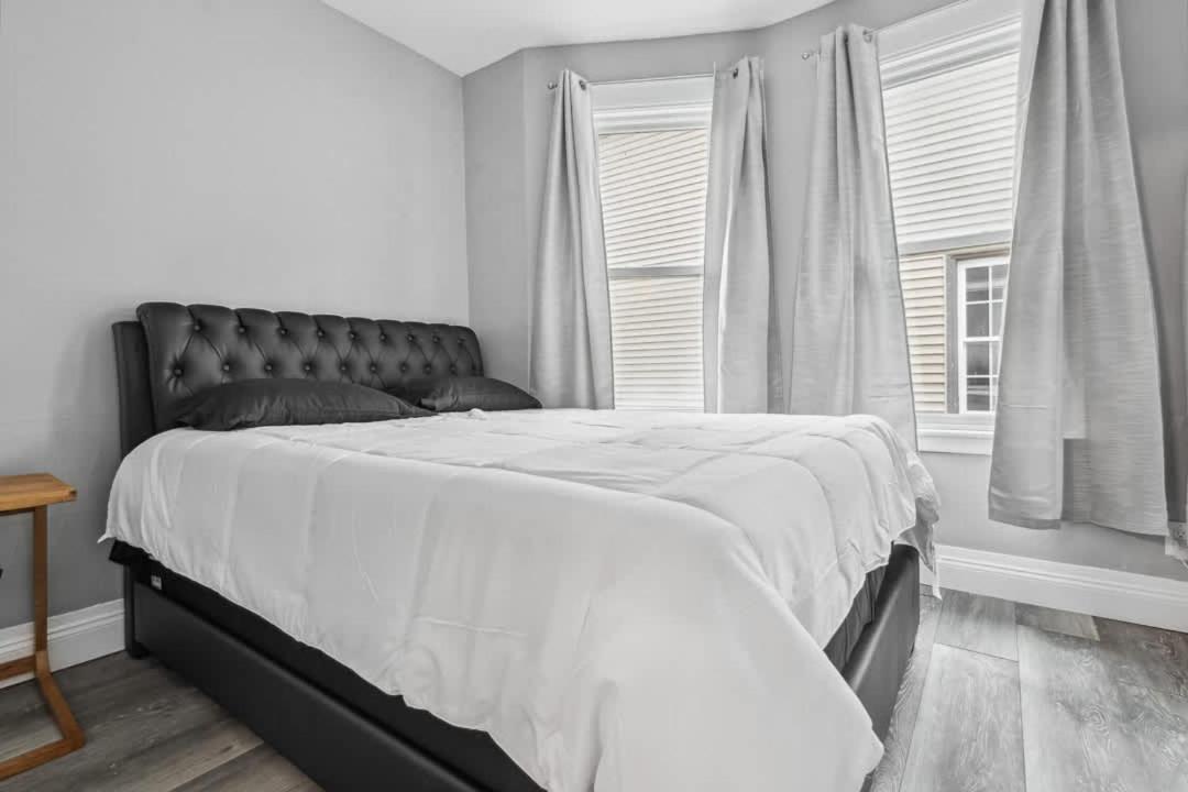 Unique 5br 3ba Minutes From The Falls Ferienhaus *
