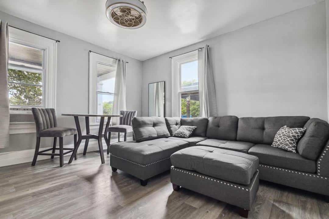 Unique 5br 3ba Minutes From The Falls * Niagarafälle